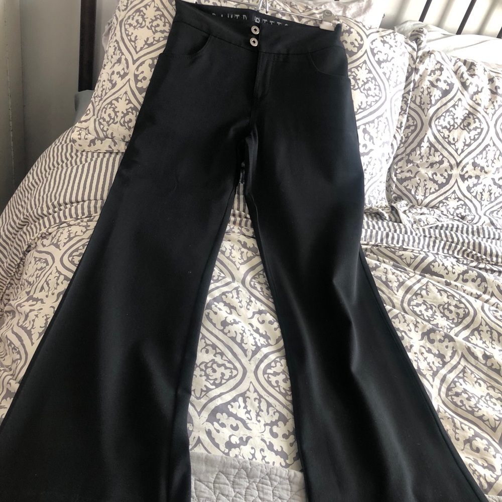 DAVID BITTON BUFFALO ..... black slacks